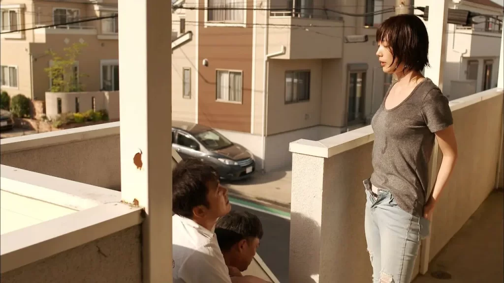 本田翼のパンチラ画像1