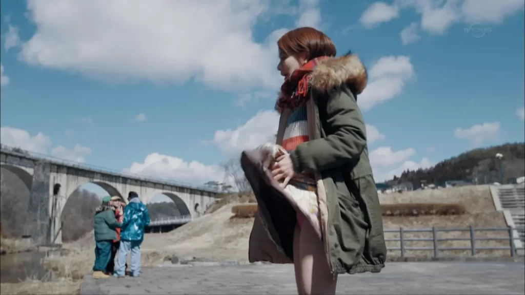 山本舞香のパンチラ画像1