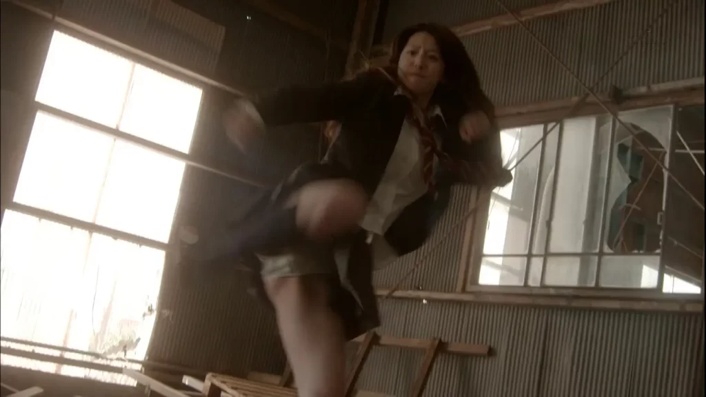 夏帆のパンチラエロ画像1