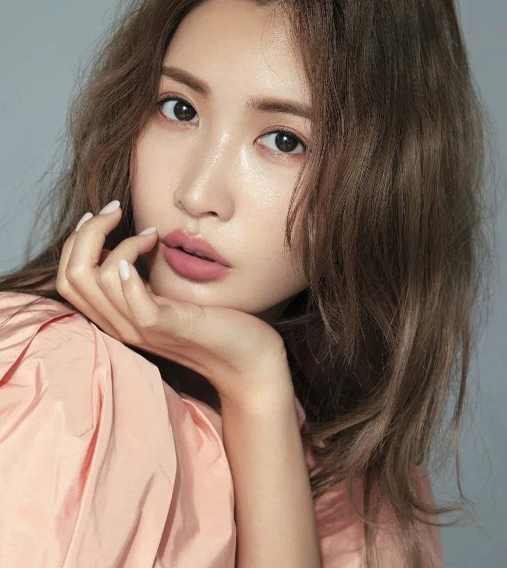 紗栄子のヌード画像1