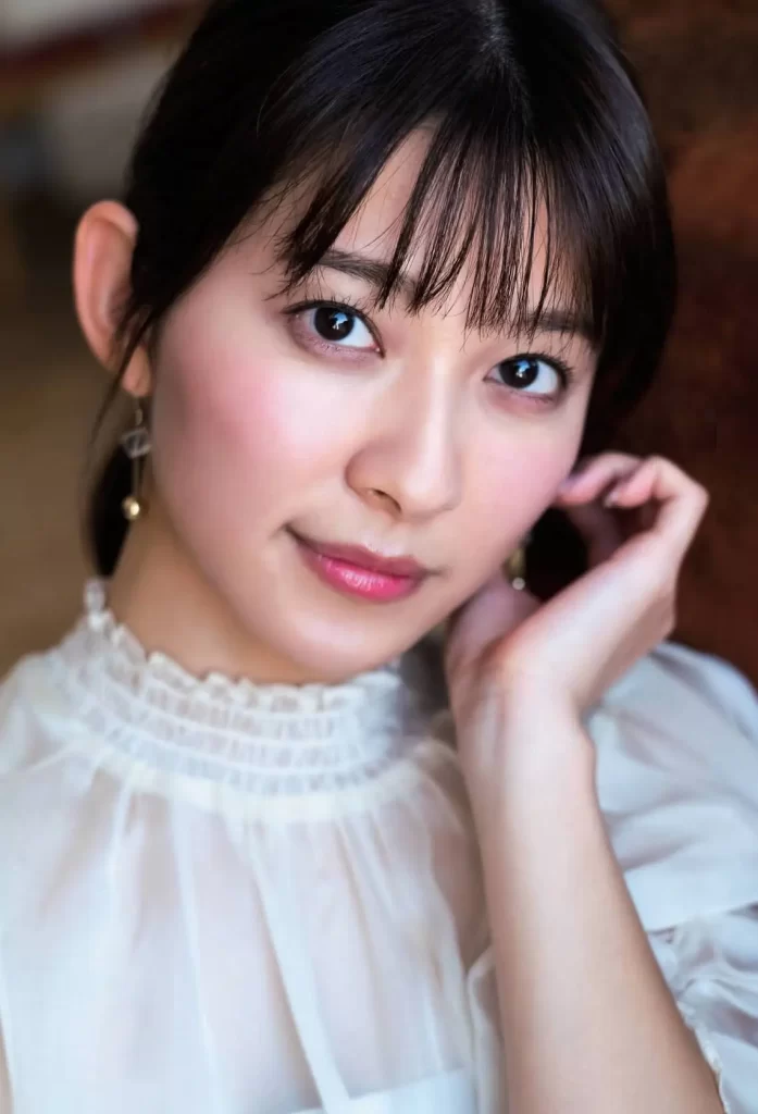 山本里奈のエロ画像1