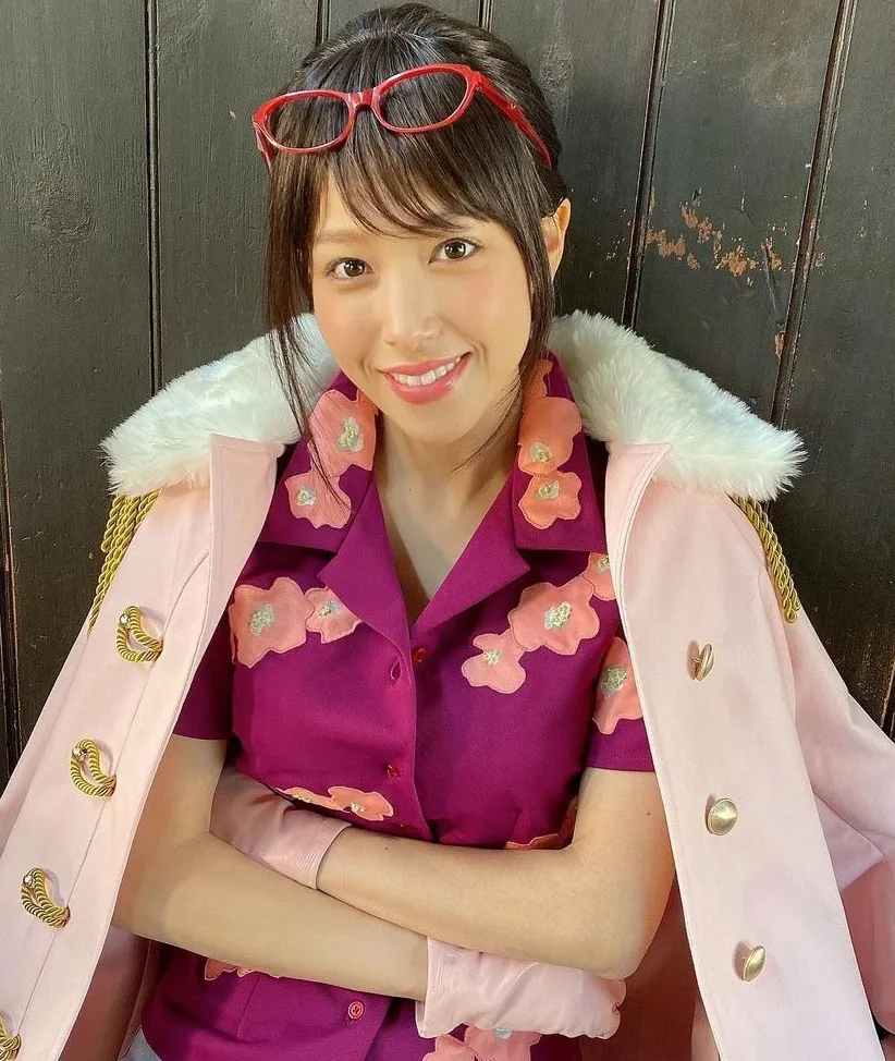 実写版たしぎのエロ画像1