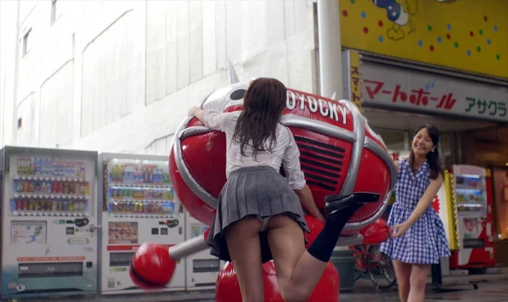 池田エライザのパンチラ画像5