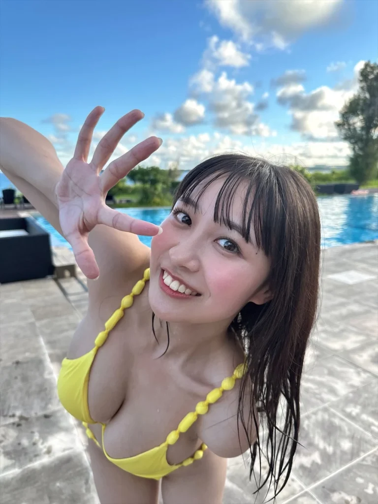 溝端葵のsnsエロ画像1