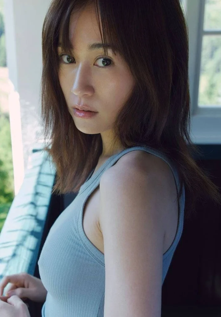 前田敦子の透け乳首エロ画像2