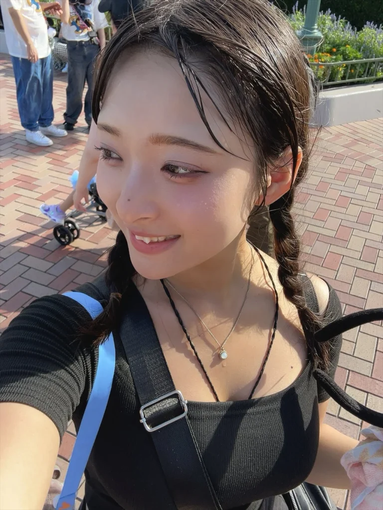 沢美沙樹のSNSエロ画像7