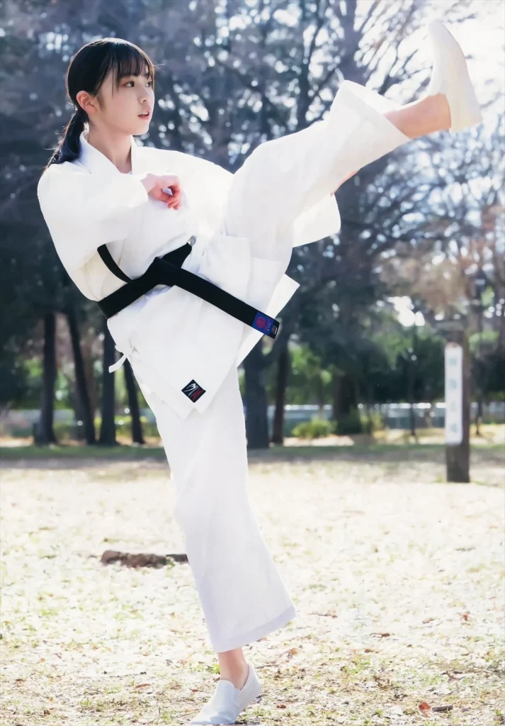 正源司陽子の空手グラビアエロ画像3