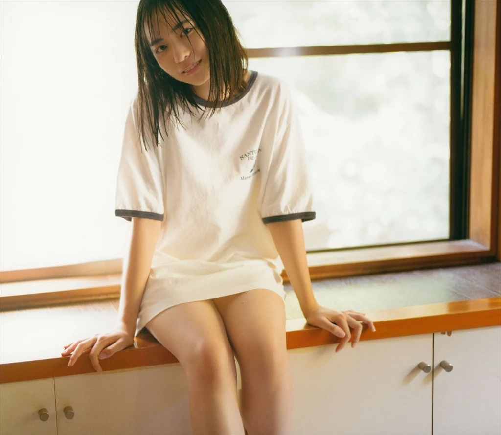 正源司陽子の太ももエロ画像1