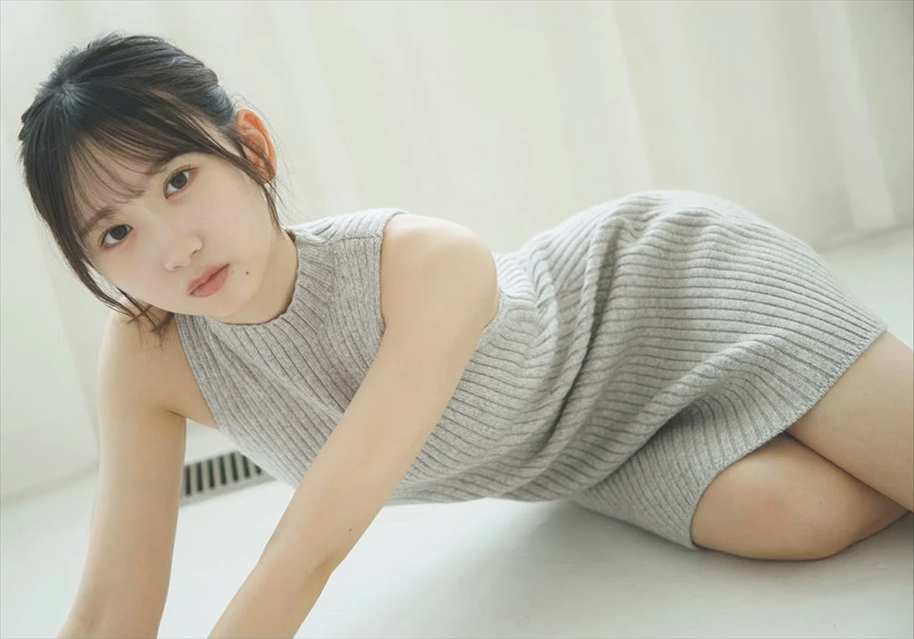 藤嶌果歩の美脚太ももエロ画像1