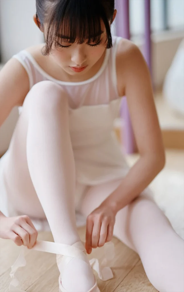 井本彩花のバレエエロ画像2