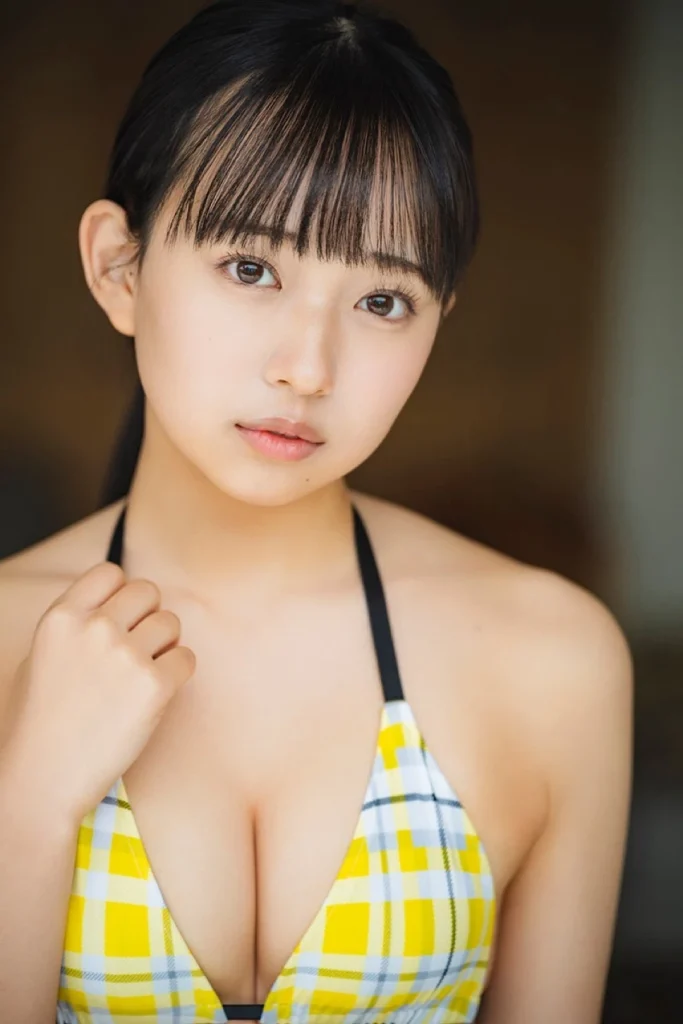 入間ゆいの美乳おっぱいエロ画像4