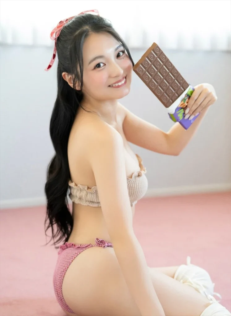 桐原美月のお尻食い込みエロ画像5