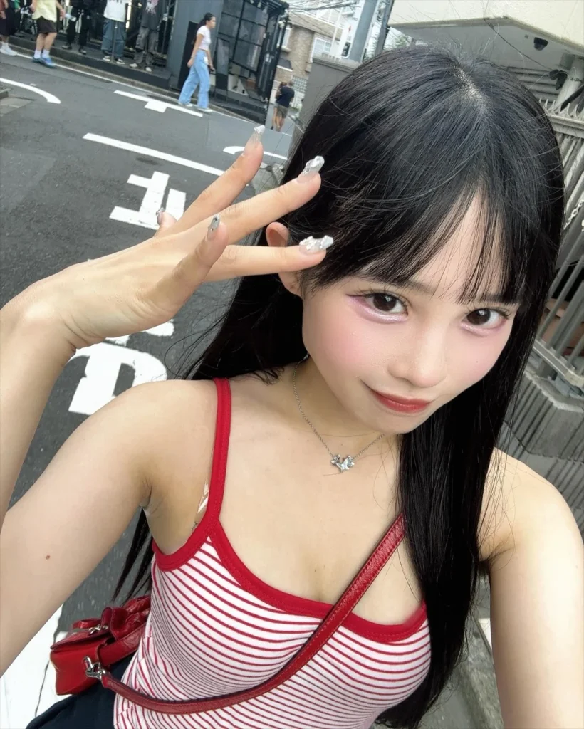 村川緋杏の着衣おっぱいエロ画像3