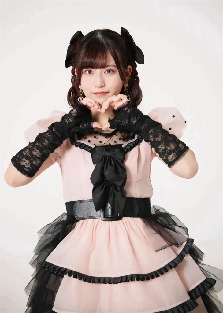 月足天音のフルーツジッパーのエロ画像1
