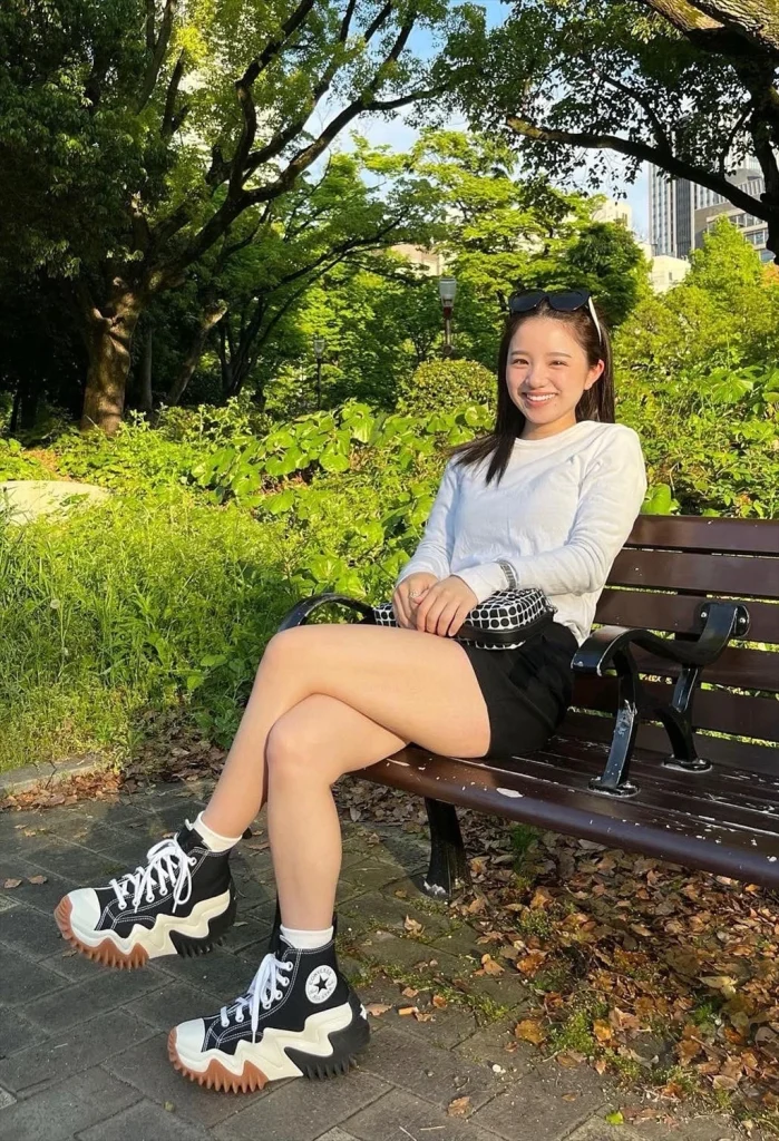 永江梨乃のSNSの自撮りエロ画像3