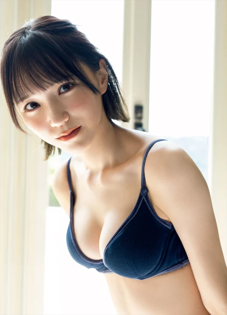 野口衣織の巨乳おっぱいエロ画像2