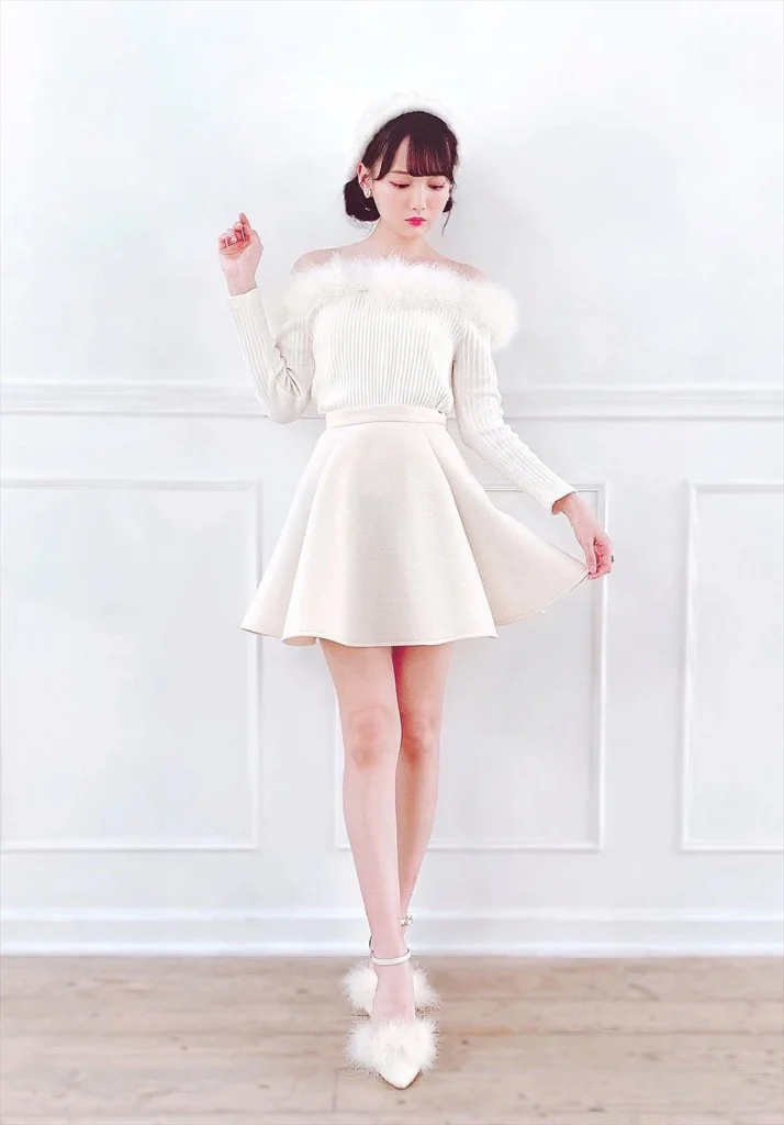 鈴木瞳美の美脚エロ画像4
